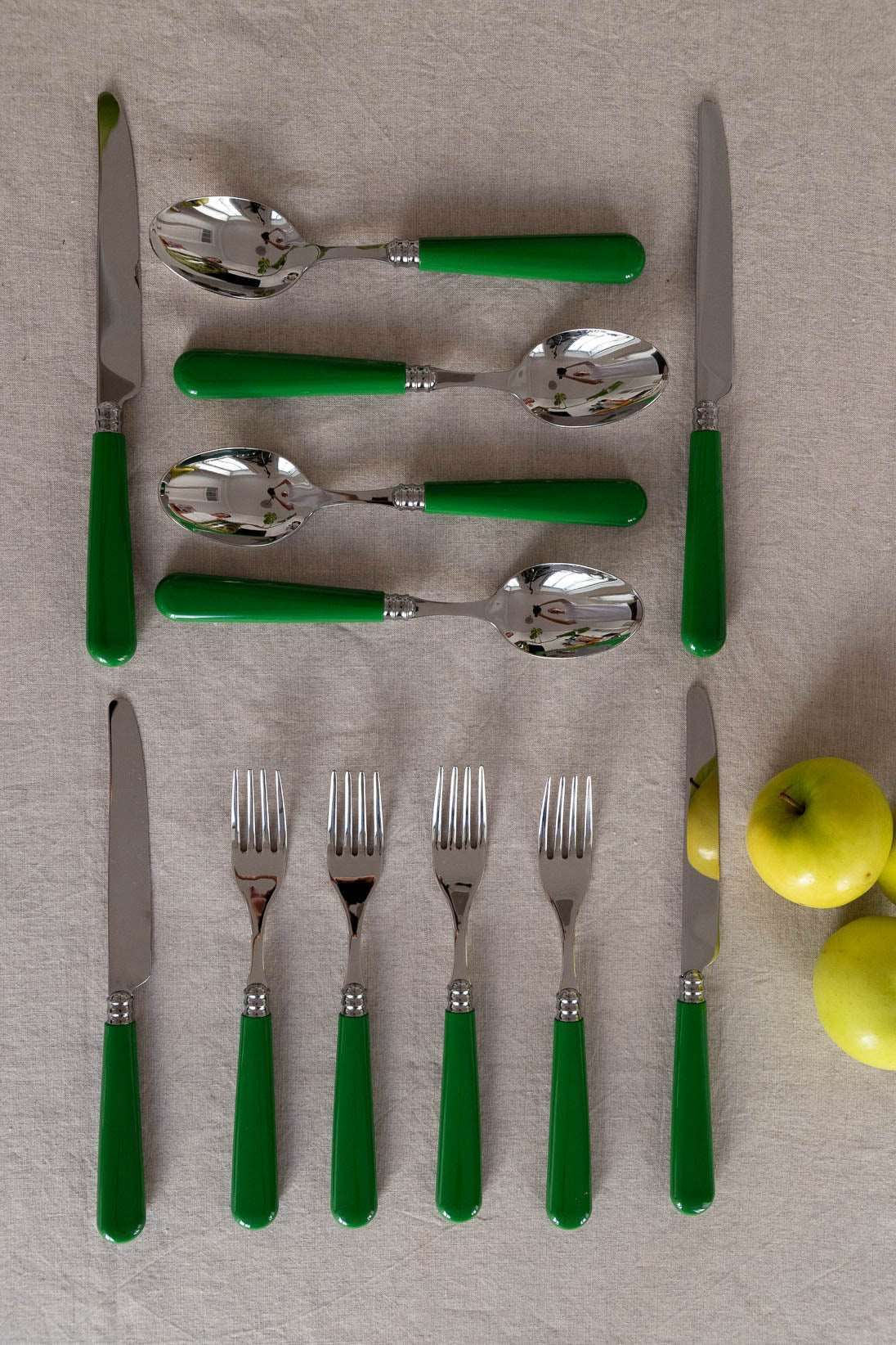 Dinner Colorful Cutlery Set - 12 pieces